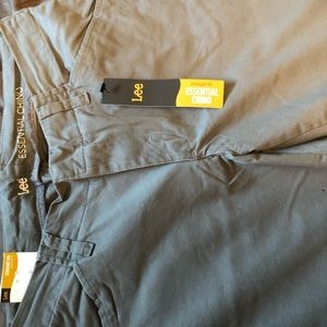 Women’s size 4M grey Chinos Lee Pants